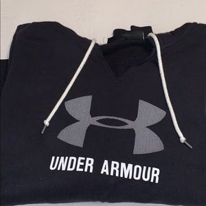 Underarmour sweatshirt
